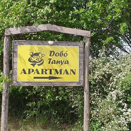 Dobo Tanya Villa Roszke Eksteriør bilde